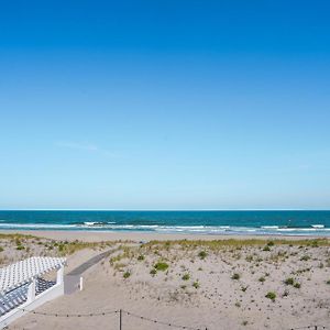 Spray Beach Hotel
